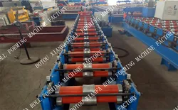 Máquina de Formação de Rolos de Capô de Aço para Telhas de Beiral na República Dominicana, Máquina Automática Hidráulica de Formação de Rolos de Metal para Capô de Beiral