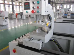 Máquina de Soldagem de Quatro Cabeças para Janela de UPVC, Máquina de Fazer Janela de PVC, Máquina de Soldagem de Quatro Cabeças para Processamento de Perfis de PVC