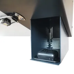 Sistema de Rebitagem Automática de Alimentação Fabricado com Ferramentas de Rebites Cegos