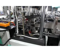Fortgeschrittene 50Hz Kraftpapier-Teller-Maschine mit großer Kapazität