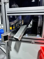 Maßgeschneiderte visuelle Inspektionsmaschine zur Erkennung spezieller Komponenten und automatisierten Inspektion