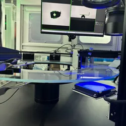 Vollautomatische CCD-Sortiermaschine mit Glas-Rundtisch zur Inspektion von Verbundteilen