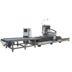Router CNC per porte in legno con cambio automatico degli utensili e tavolo di carico automatico