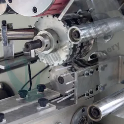 033 Máquina automática de embalaje de pajitas de papel en forma de U