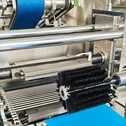 Tost, Kruvasan, Ekmek, Donut ve Kek için Otomatik Yatay Akışlı Sarma Paketleme Makinesi