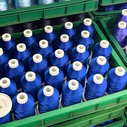 Mehrfarbiger 5000m Polyester-Stickfaden mit Federkern
