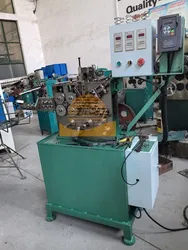 1-4.5mm Tel Uzun Yay Yapma Makinesi Boru Koruma Yay Yapıcı