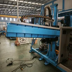 Vertikale Glasladeeinrichtungen in automatisierten Glasverarbeitungssystemen