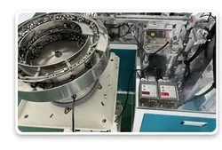 Máquina de Combinação de Componentes de Múltiplos Processos