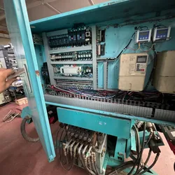 PLC-gesteuerte gebrauchte Inspektionsmaschine Jumbo-Rollen-Wickel- und Inspektionsmaschine