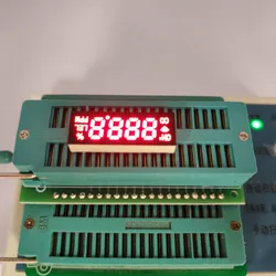 Hochsichtbare rote LED-Uhr für schnelle Zeitüberprüfungen