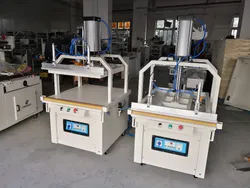 Máquina de Embalagem de Compressão de Espuma
