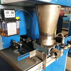 Automatische Kegelräucherstäbchenmaschine