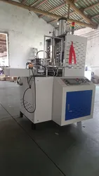 Vollautomatische Papierplattenherstellungsmaschine Einweg-Papierplattenherstellung Kleine Maschine Kzd-60