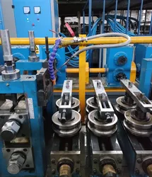 Hochfrequenz-Rohrherstellungsmaschine Rundrohr Metall-Schweißmaschine Produktionsschweißmaschine