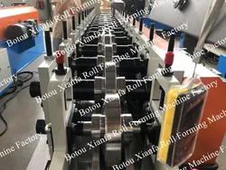 Máquina de Formação de Perfis Metálicos Máquina de Formação de Keel Leve em Forma de Ômega Máquina de Fabricação de Ômega