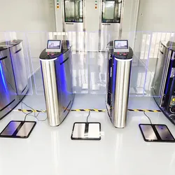 Hệ thống cổng tự động với hỗ trợ thiết bị ESD và hệ thống quản lý phần mềm
