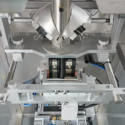 Hochgeschwindigkeits-VFFS-Verpackungsmaschine für Pulver, Granulate und Flüssigkeiten