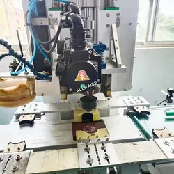 Hochgeschwindigkeits-Automatik-Pappröhren-Ellbogenmaschine Pappröhren-Herstellungsmaschine Pappröhren-Kantenrollmaschine