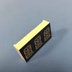 0.54 Zoll 3 Digit Super Rot 14 Segment Cc LED Instrumentenanzeige
