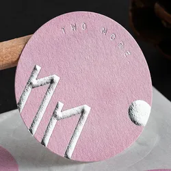 Benutzerdefinierter goldener Folienlogo-Prägeaufkleber personalisiertes Design strukturierter Papieraufkleber für Geschenkbox