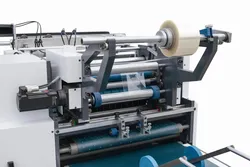 Automatische Kartonbox-Fensterverklebe-Maschine Verpackungsbox-Fensterfolienaufbringmaschine