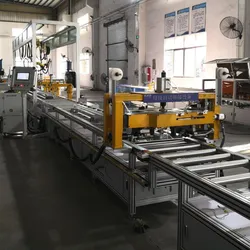 Fortgeschrittene automatische selbstpiercende Busduct-Maschine für zuverlässige Leistung