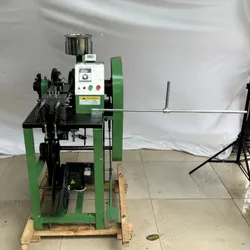 Schnürsenkel-Herstellung Tippmaschine Solide Schuhschnur Tipp-Braiding-Maschine Automatisch