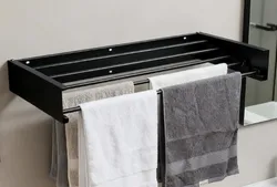 Versteckter Kleider- und Handtuchhalter - Kreatives Design