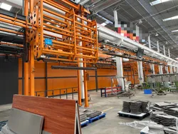 Überkopf-Pulverbeschichtungsanlage für Aluminiumprofile mit Vorbehandlung und Staubabsaugsystem
