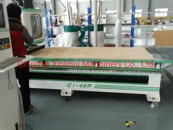 Houten Deur, Houten Beeldhouwplaten, Houtbewerking CNC Router, Houtbewerking CNC Router, Hout CNC Router, CNC Router Machine R 1325 S Dubbele Koppen + Rotatieassen