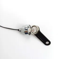 Sistema di Controllo Accessi TM Lettore iButton a Tocco