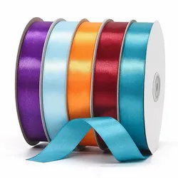 Hochwertiges 100% Polyester Einseitiges Doppelseitiges Buntes Polyester Satinband Geschenkverpackungsband für Dekoration DIY Geschenkband Blumenband