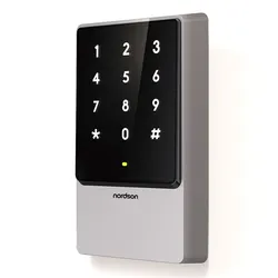 IP65 ระบบควบคุมการเข้าถึงประตูโลหะที่มีหน้าจอสัมผัสและเครื่องอ่านการ์ด RFID แบบกันน้ำและความถี่คู่