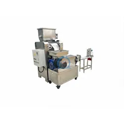 Kleine vaste zeepmaakmachine met mixer en snijmachine