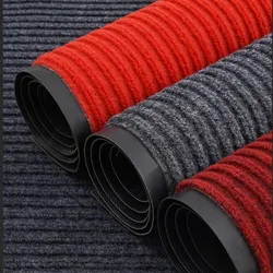 Tapete listrado elegante antiderrapante com design moderno de padrão canelado