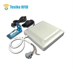 Lettore RFID UHF programmabile per sistema di gestione del magazzino