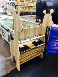 Holzverarbeitungs-CNC-Fräsmaschine mit zwei Arbeitstischen