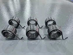 ダブルレイヤー圧縮スプリングの汎用CNCスプリング成形機