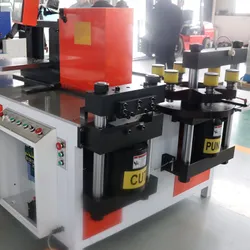 Bearbeitung von Kupferstäben CNC Multifunktionale Kupferbusbar Biegemaschine