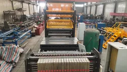 2100mm Drahtgeflecht-Herstellungsmaschine Rückziehende Netzzieh-Schweißmaschine