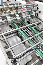 XL-800A Vollautomatische Papierboxmaschine Fabrik produzierte Papierboxenherstellungsmaschine