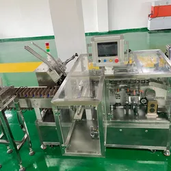Máquina de embalagem integrada multifuncional dobrável com empurrador de caixas