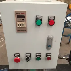 Stacheldraht-Maschine
