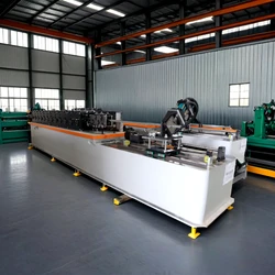 Macchina di Formatura a Rullo Compatta per un Efficiente Lavorazione di Tubo Metallico