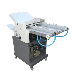 Fabrikpreis Bewertungs- und Rillmaschine Papier Rill- und Perforiermaschine