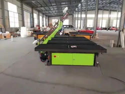 Automatischer Glaslade Tisch Automatische Glaslade Verarbeitungsmaschine Glaslade Maschine Automatische Lade Maschine