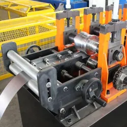 Omega Stahlformmaschine Hutform Trägerherstellungsmaschine Kaltwalzmaschine Trägermaschine