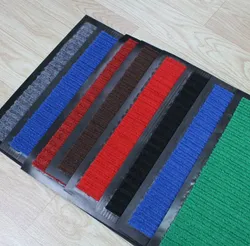 Tapete listrado elegante antiderrapante com design moderno de padrão canelado