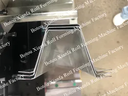 Máquina de Formação de Perfis Metálicos Máquina de Formação de Keel Leve em Forma de Ômega Máquina de Fabricação de Ômega